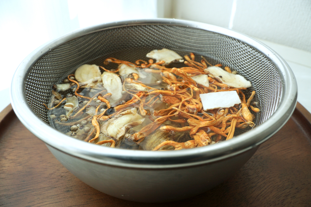 我最愛的煲湯時光~幫我溫柔照顧自己和全家人的「芍品軒」團購