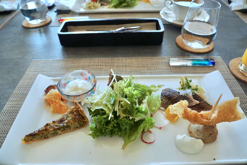 靜岡清水港太好玩了啦!騎腳踏車賞富士山、學捏壽司、大吃櫻花蝦、搭船拜訪三保松原絕景