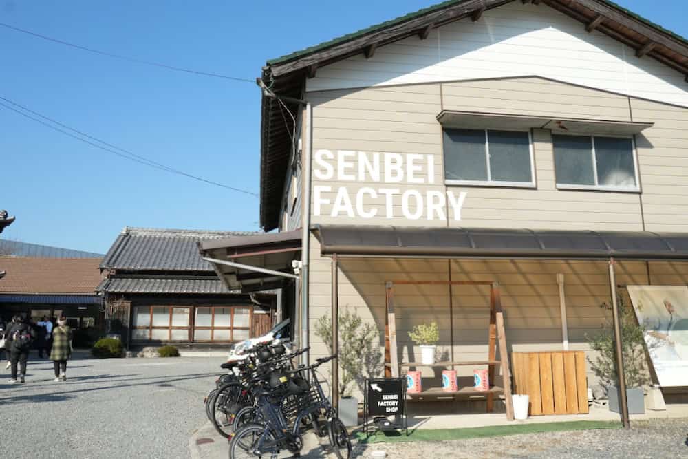 到三重菰野町體驗無敵浪漫天燈散步,在森林和超美味溫泉飯店裡療癒身心