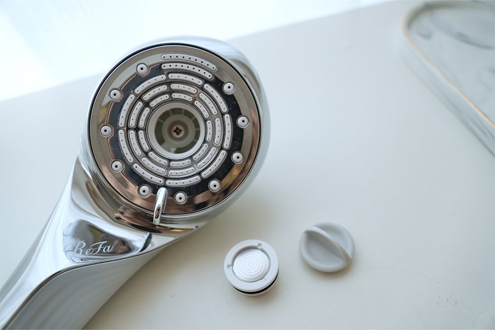 全身美肌第一步 ReFa FINE BUBBLE U微細氣泡淨膚蓮蓬頭（敏感肌/幼兒/寵物也大推！）