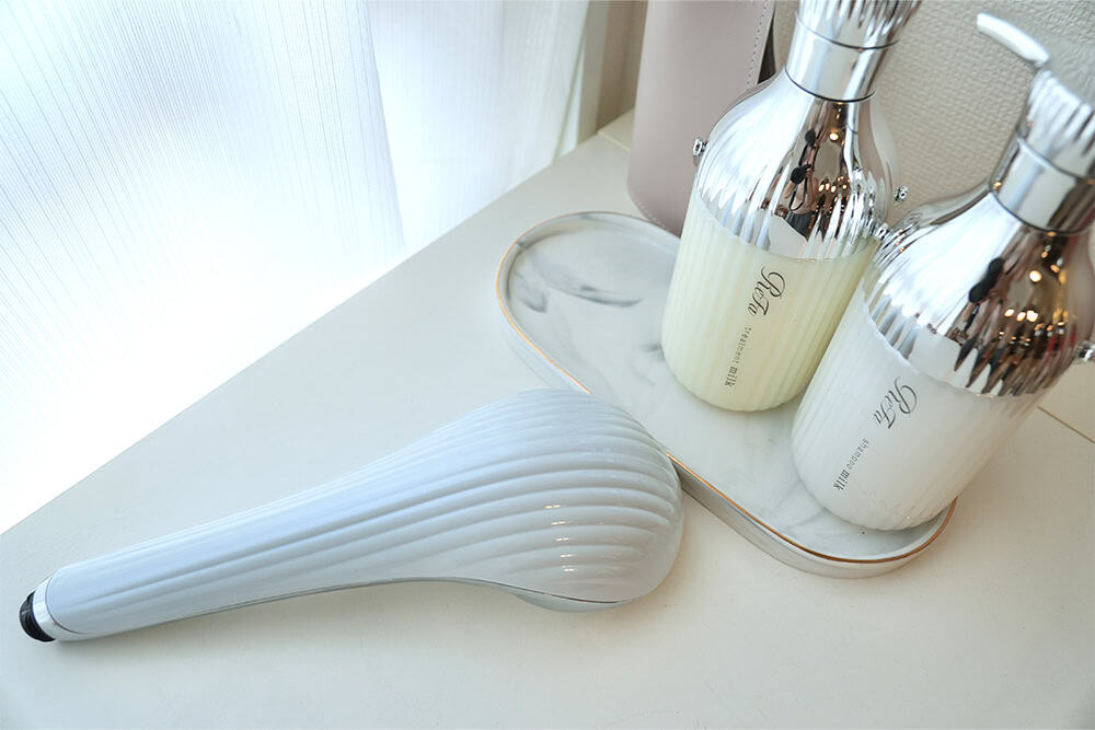 全身美肌第一步 ReFa FINE BUBBLE U微細氣泡淨膚蓮蓬頭（敏感肌/幼兒/寵物也大推！）