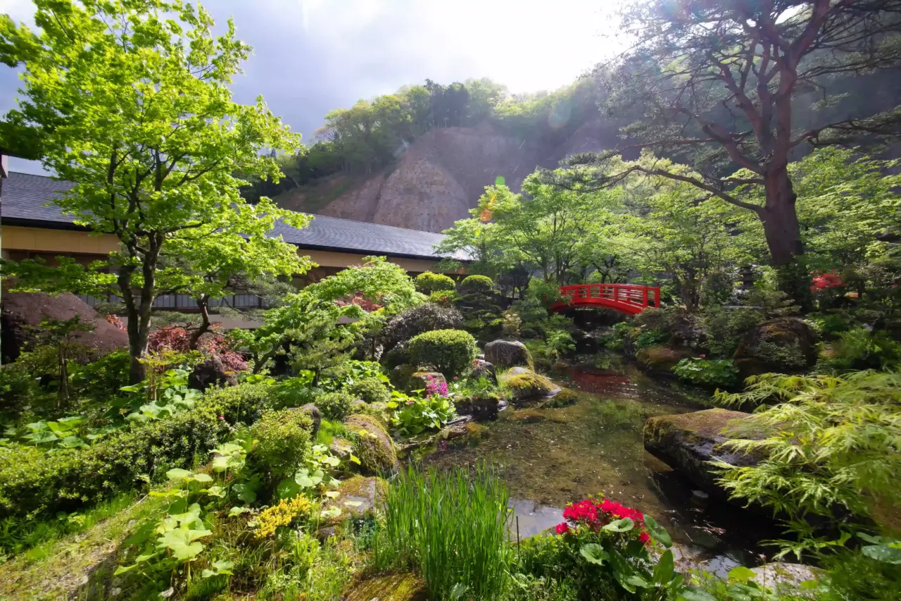 福島市3天2夜療癒女子旅_土湯溫泉x 安娜花園 x UFO交流館（上集）