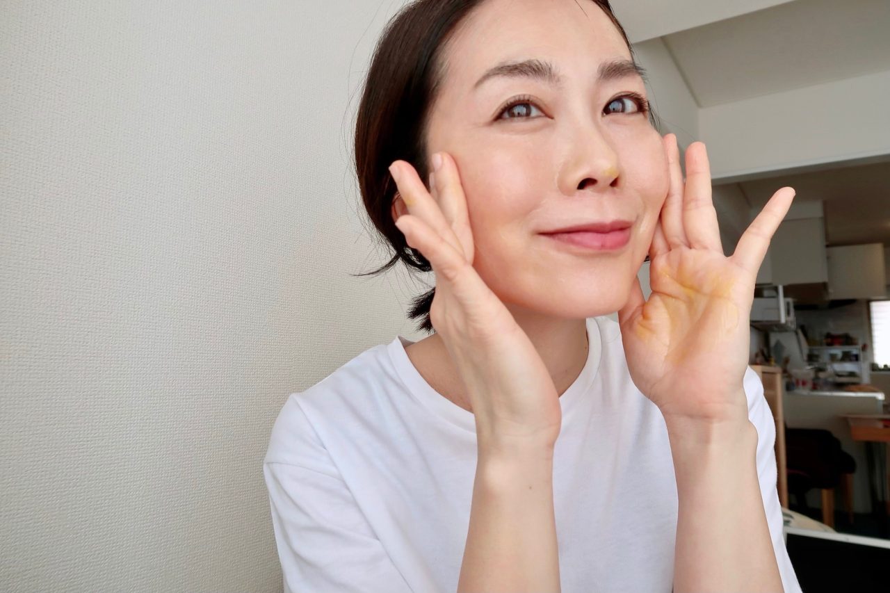日本MANARA曼娜麗 讓人天天都感動的日常保養品
